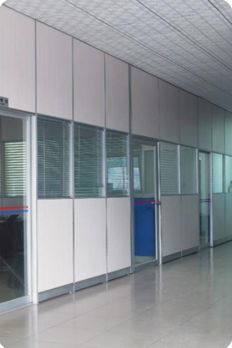 Aluminium partition executive style office